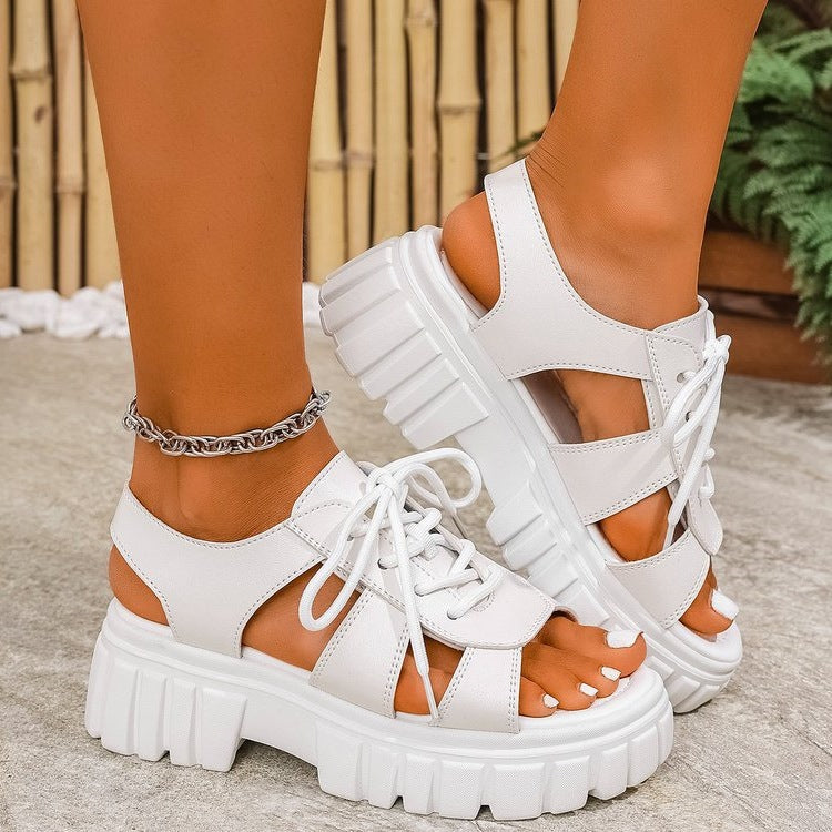 Damen Plateau-Sandalen mit stylishen Schnürdetails und rutschfester Sohle EB