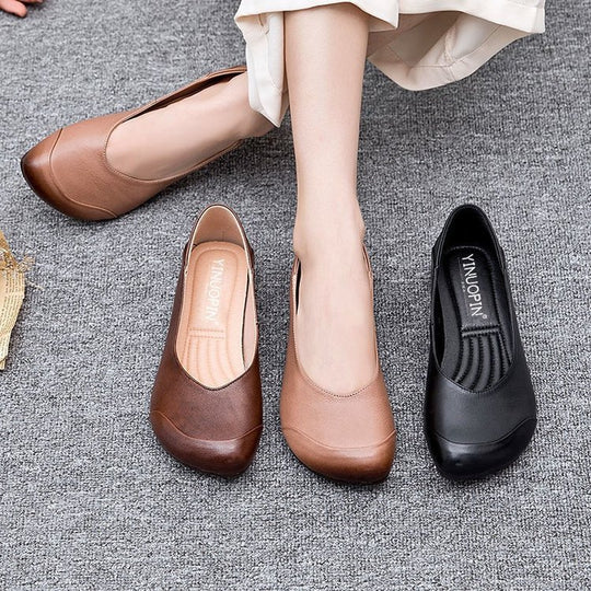 Damen bequeme Slipper mit halbhohem Absatz und eleganter Form EB