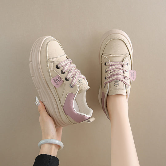Damen Sneakers mit modischem Plateau und atmungsaktiver Obermaterialien EB