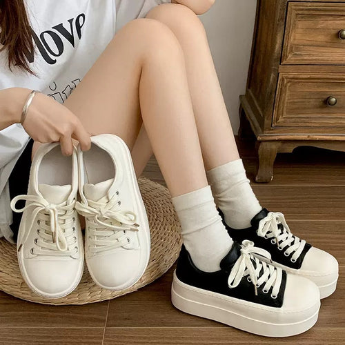 Damen Plateau-Sneaker mit modischem Design und bequemer Dämpfung EB
