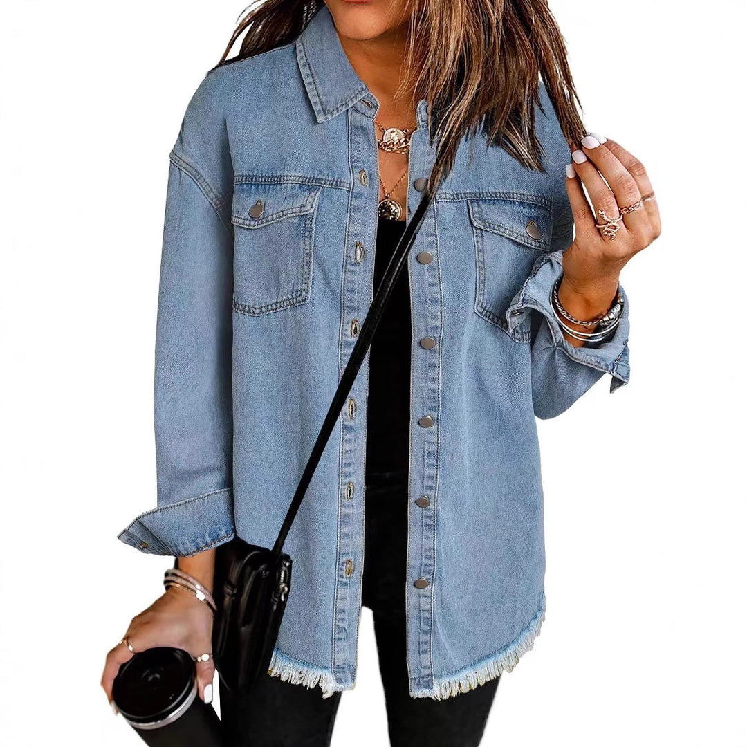 Damen lässiges Denim-Hemd mit fransigen Säumen und praktischen Brusttaschen EB