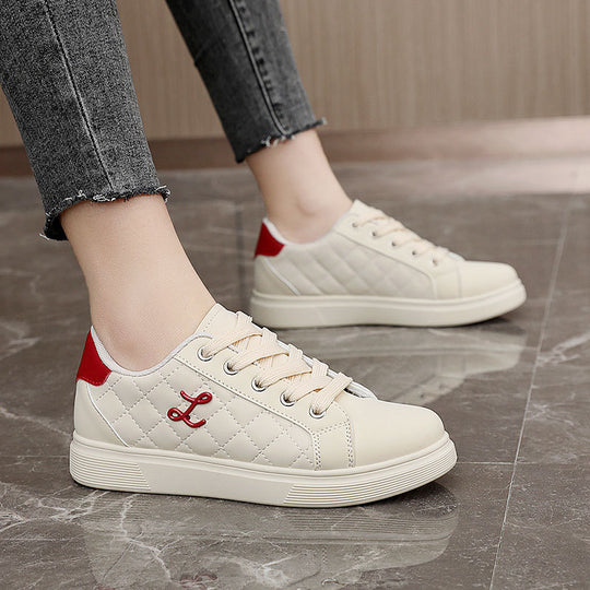 Damen Sneaker mit komfortablem Fleece-Futter und modischen Akzenten EB