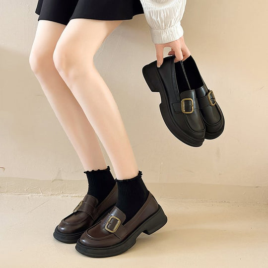 Damen modische Loafer mit dekorativem Schnallenakzent EB