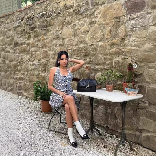 Damen Freizeitkleid mit verspieltem Halterneck und floralem Karodesign EB