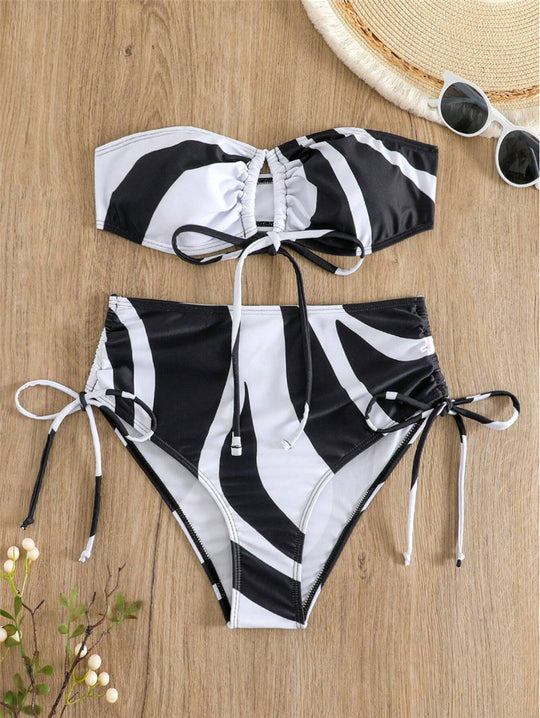 Damen Bandeau-Bikini mit verstellbaren Schnürdetails und modischem Muster EB