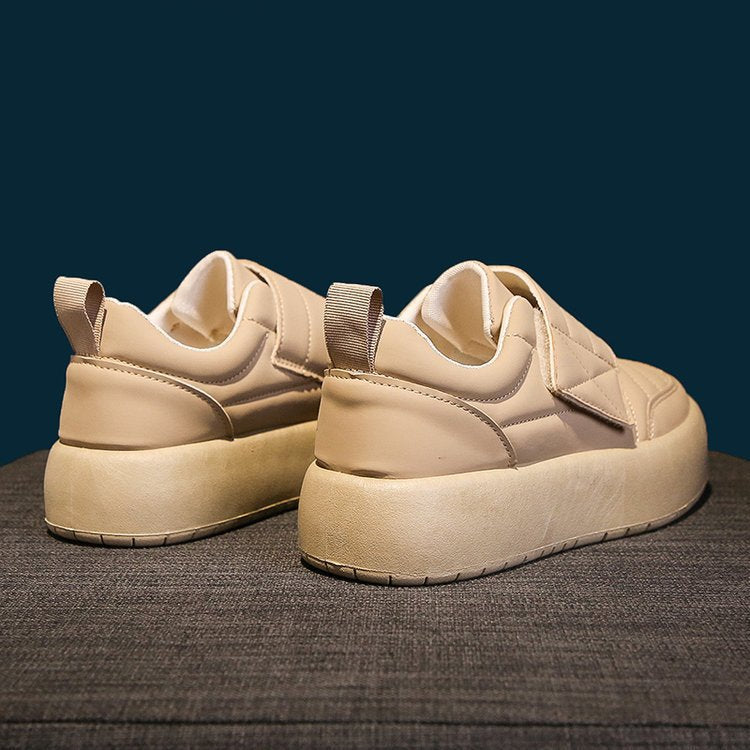 Damen trendige Slip-On Sneakers mit gepolsterter Oberfläche EB
