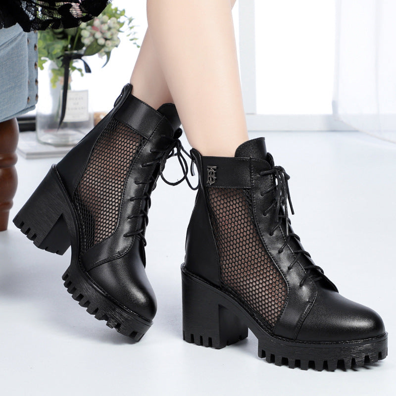 Damen Modische Stiefeletten mit atmungsaktivem Mesh-Einsatz und robuster Sohle EB