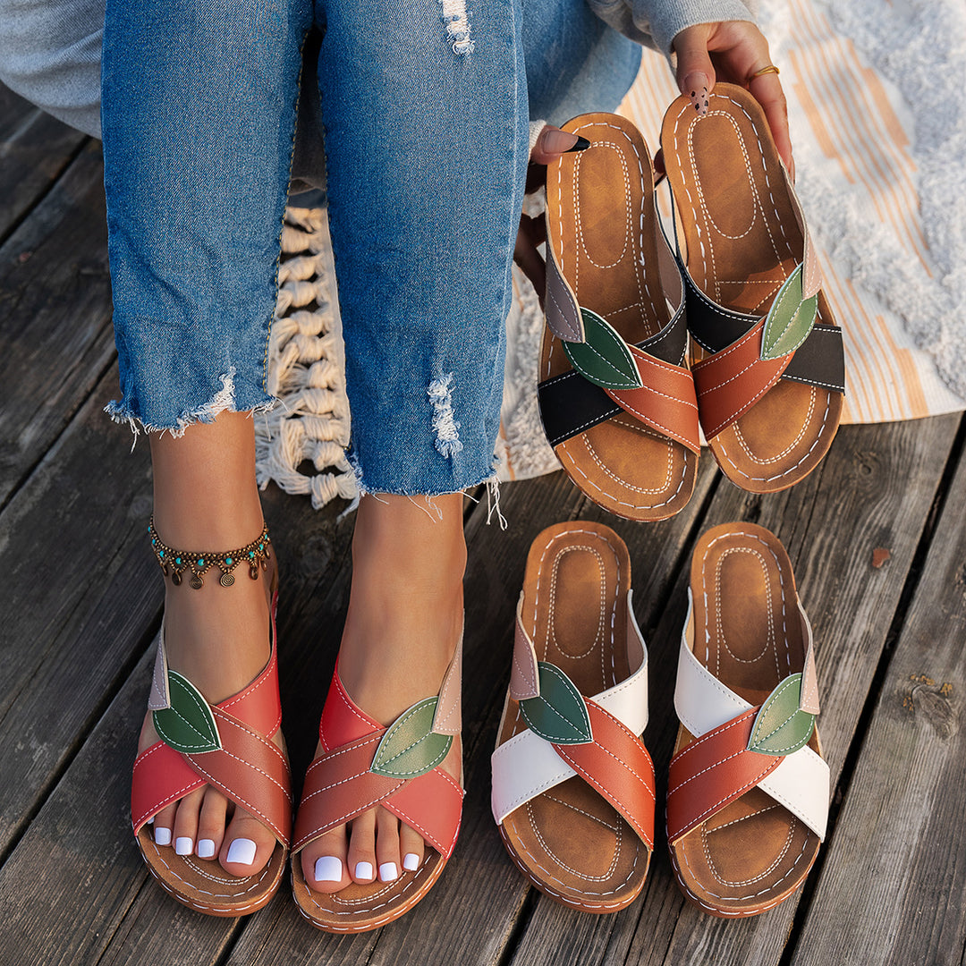 Damen Riemensandalen mit komfortablem Fußbett und modischem Blattdesign EB
