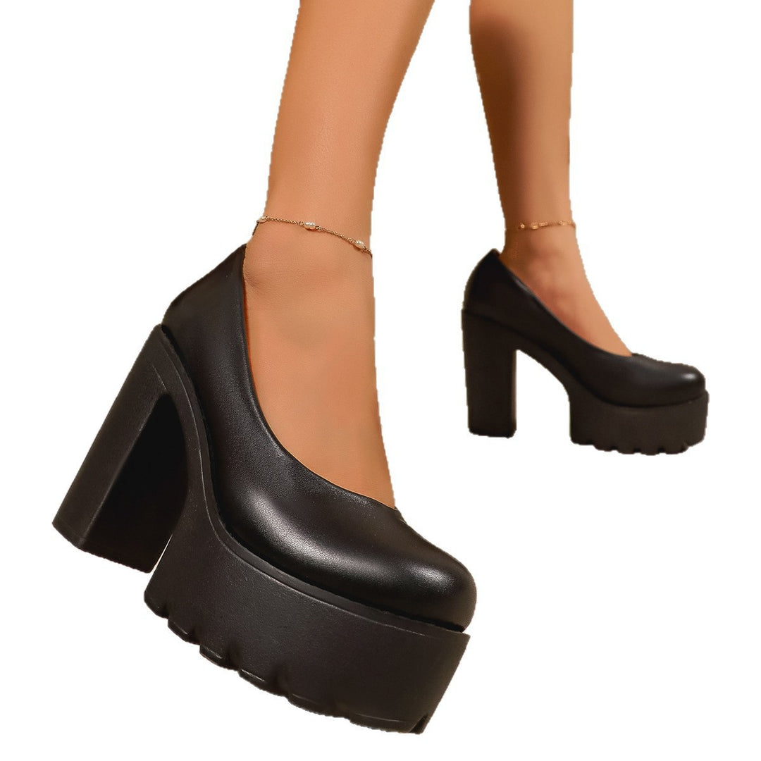 Damen Plateaupumps mit robuster Sohle und elegantem Design EB