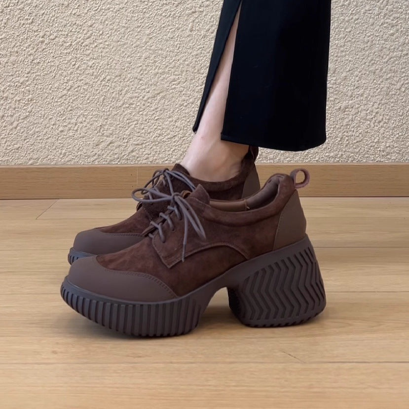 Damen Chunky Sneakers mit auffälliger Sohle EB