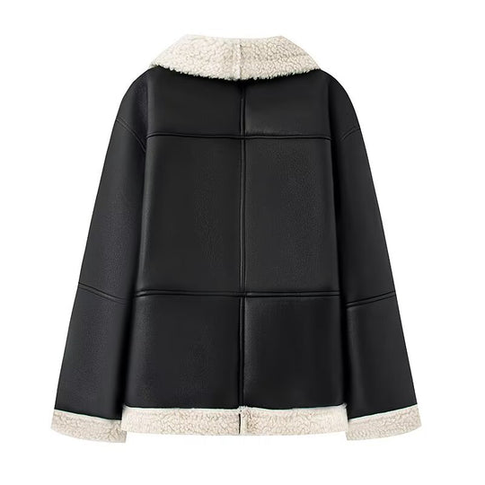 Damen Kunstlederjacke mit warmem Sherpa-Futter und praktischen Taschen EB