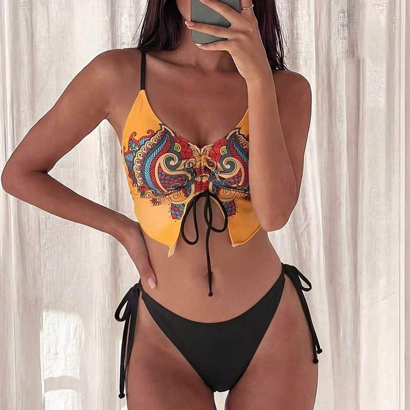 Damen Crop-Top Bikini mit auffälligem Druck und raffinierten Schnürdetails EB