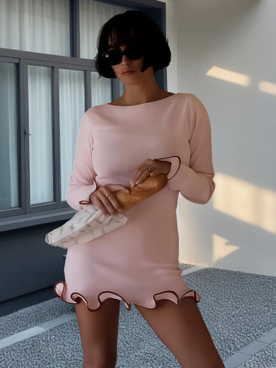 Damen Minikleid mit verspieltem Saum EB