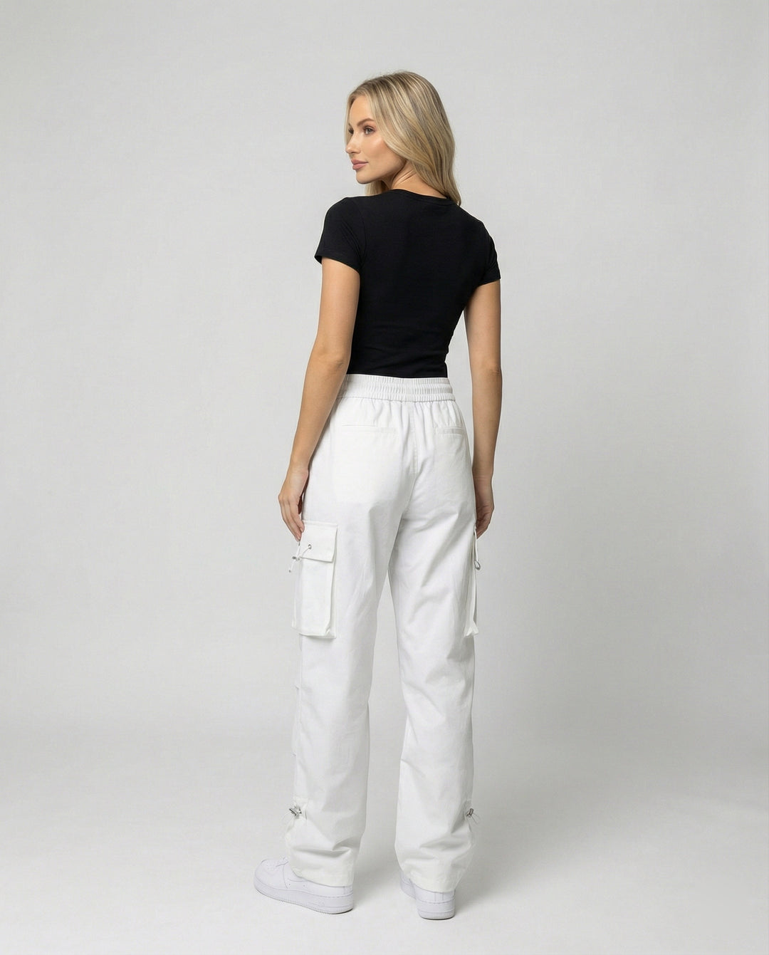 Damen nan weite Cargo-Hose mit elastischem Bund, großen Klappentaschen und verstellbarem Saum EB