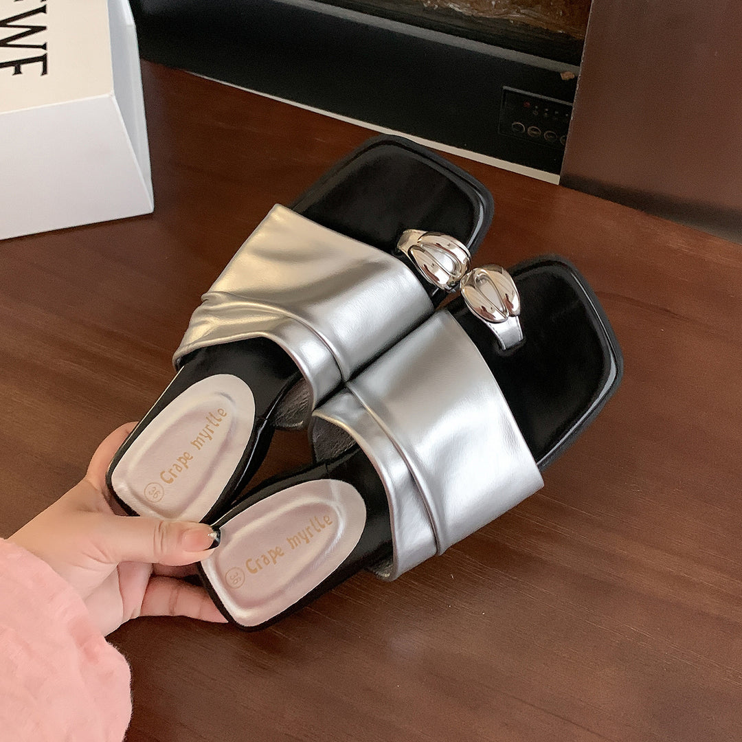 Damen modische Mules mit elegantem Riemen und luxuriösem Glanz EB
