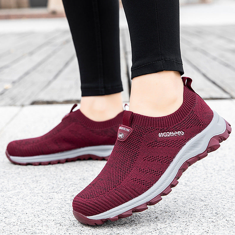 Damen Relaxed Slip-On Sneakers mit atmungsaktivem Strickoberteil und rutschfester Sohle EB