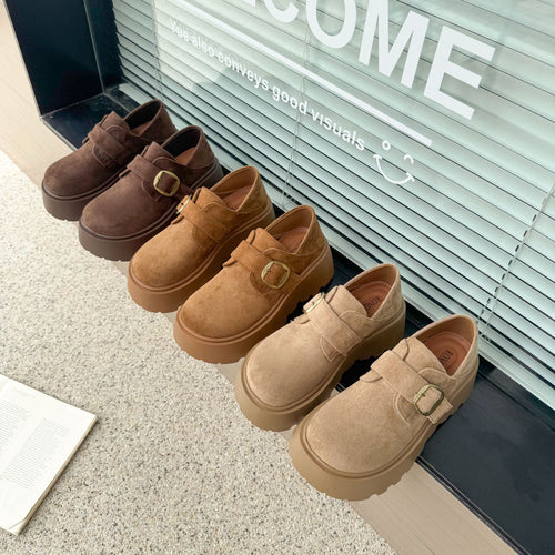 Damen Modische Mokassins mit robustem Plateau und verstellbarem Riemen EB