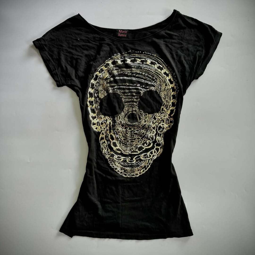 Damen T-Shirt mit schickem Skelettmotiv und Glitzerakzenten EB