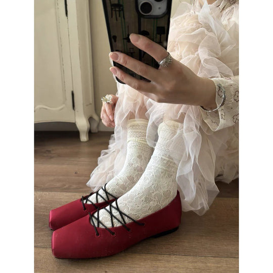 Damen Elegante Schnür-Ballerinas aus satinierter Textiloberfläche EB
