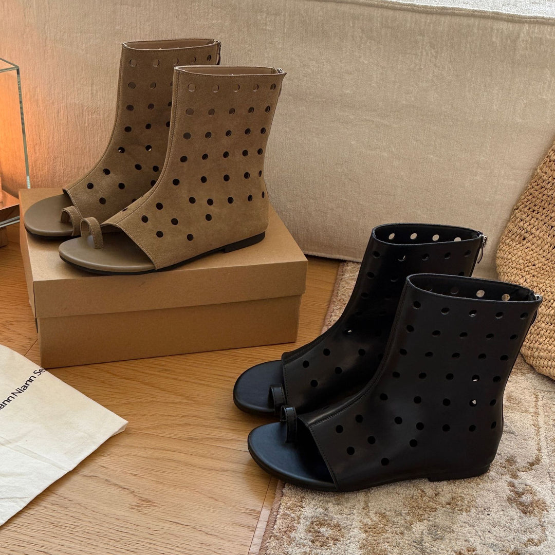 Damen Offene Stiefel mit perforiertem Design und elastischem Riemen EB