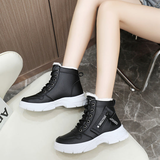 Damen modische Winterboots mit warmem Kunstfellfutter und robuster Profilsohle EB