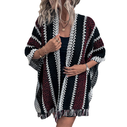 Damen Strickponcho mit V-Ausschnitt und Fransen EB
