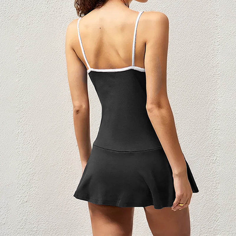 Damen sommerliches Freizeitkleid mit sportlichem Schnitt und farblichen Akzenten EB