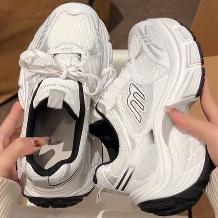 Damen Sportliche Sneakers mit atmungsaktivem Obermaterial und optimaler Dämpfung EB