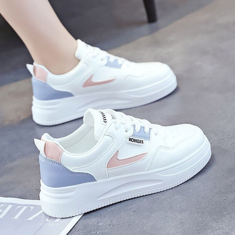 Damen Sportliche Sneakers mit dämpfendem Sohlenprofil und atmungsaktivem Obermaterial EB