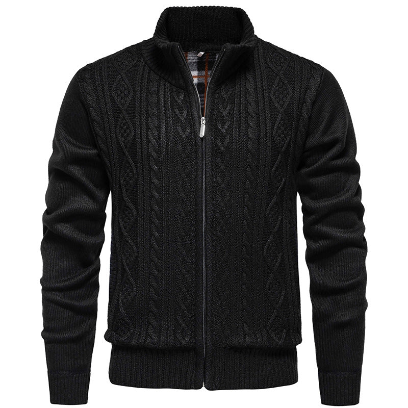 Herren nan grobgestrickter Cardigan mit Zopfmuster, Stehkragen und kariertem Innenfutter EB