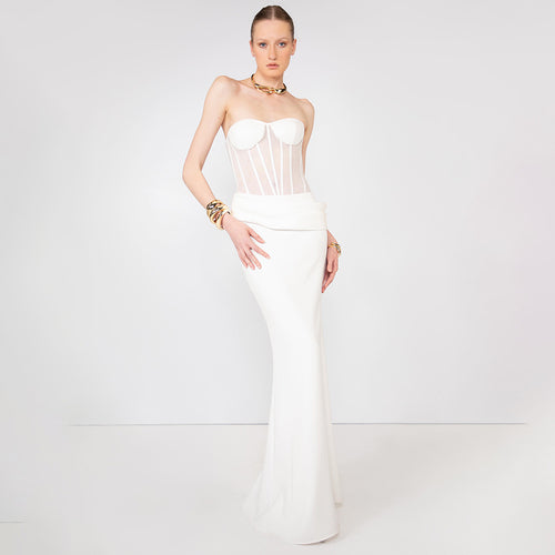 Damen figurumspielendes Abendkleid mit tailliertem Oberteil und fließendem Rock EB