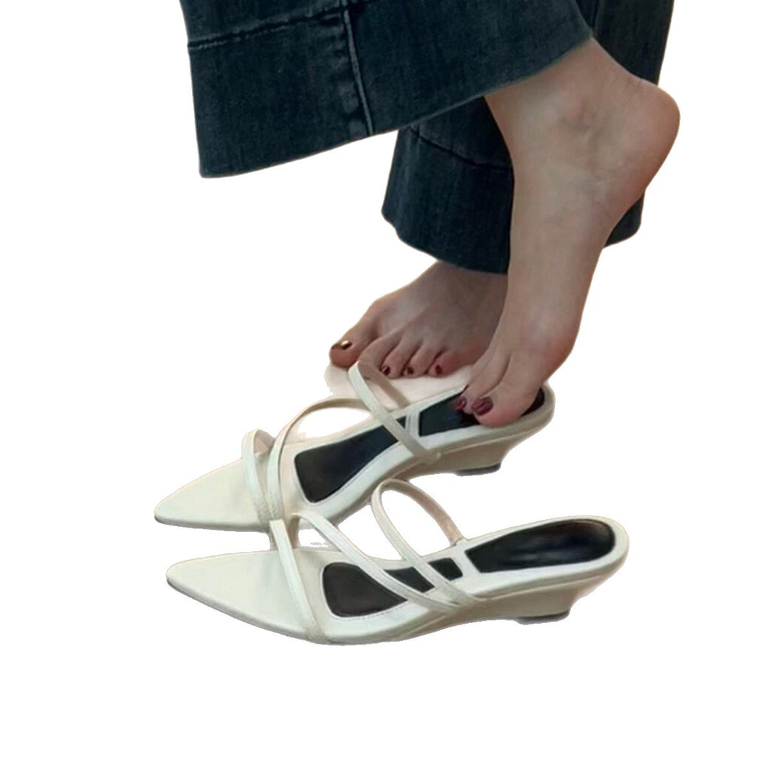 Damen Slingback Mules mit elegantem Riemen und spitzem Zehenbereich EB
