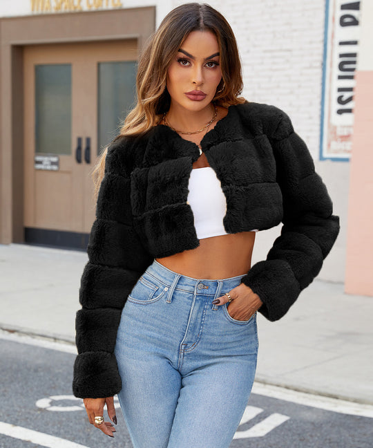 Damen Kuschelige Shortjacke mit gestepptem Design EB