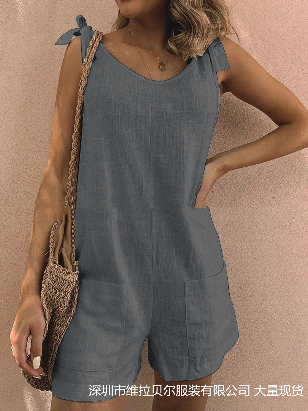 Damen Jumpsuit mit praktischen Taschen und verspielten Schulterbändern EB