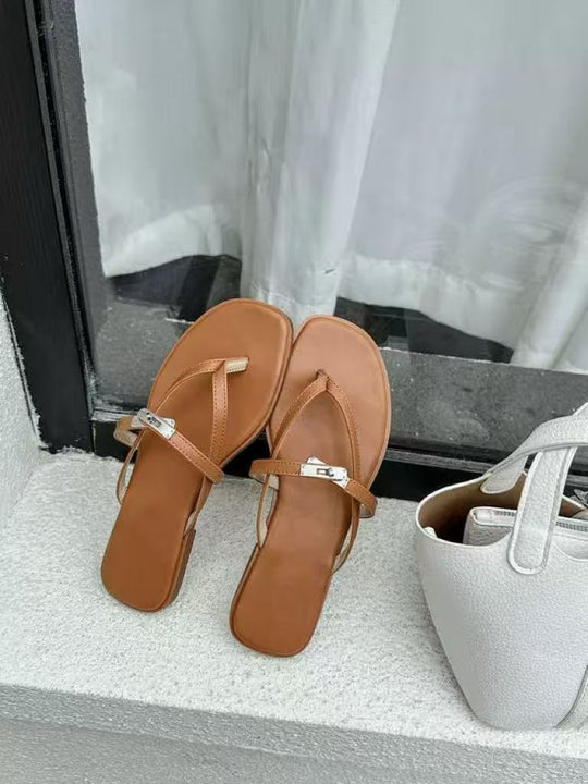 Damen Komfortable Badesandalen mit verstellbaren Riemen und orthopädischem Fußbett EB