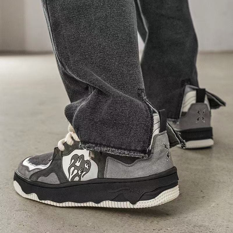Damen Sportliche Sneakers mit strapazierfähigem Obermaterial und ergonomischer Dämpfung EB