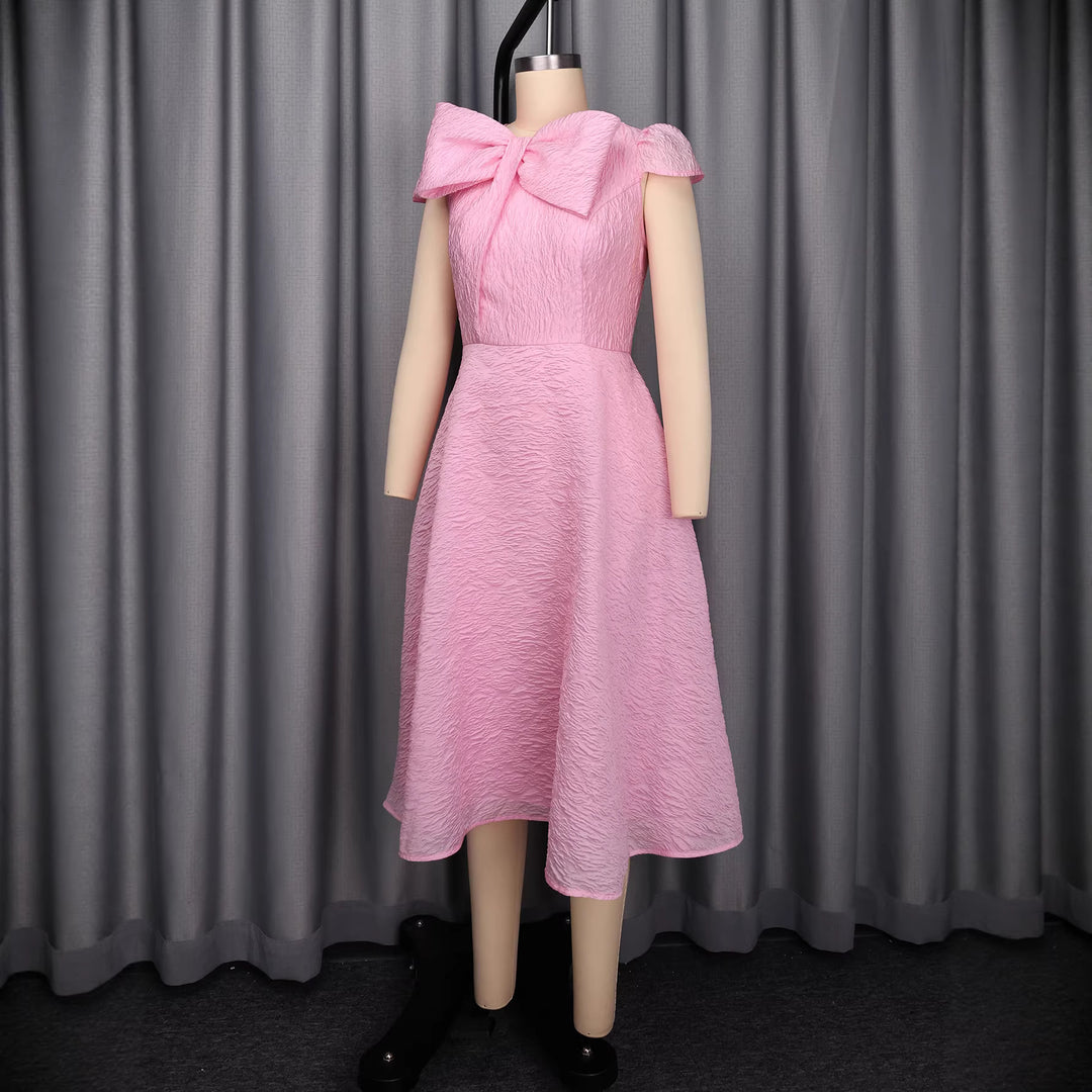 Damen Elegantes A-Linien Kleid mit floralem Design und voluminösem Oberteil EB