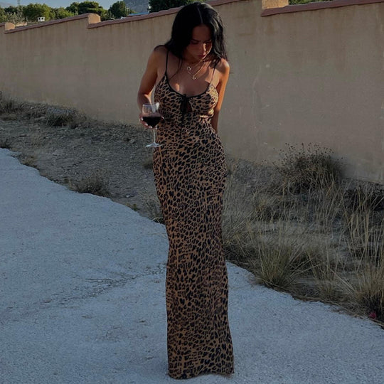 Damen Leichtes Maxikleid mit verführerischem Leo-Print EB