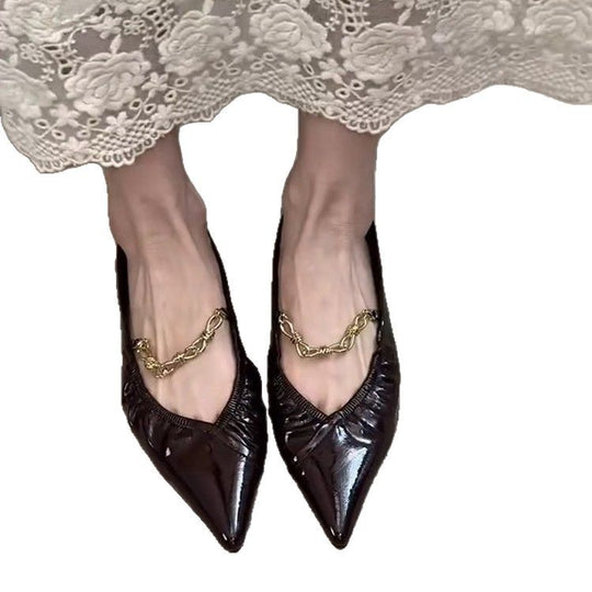Damen elegante Ballerina-Schuhe mit luxuriösen Falten und Schmuckdetail EB