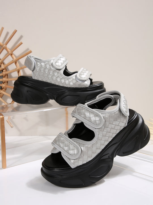 Damen Glamouröse Plateau-Sandalen mit verstellbaren Riemen und funkelnden Applikationen EB