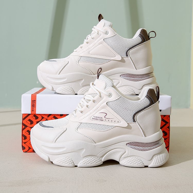 Damen Sneaker mit dicker Profilsohle und atmungsaktiver Mesh-Oberfläche EB