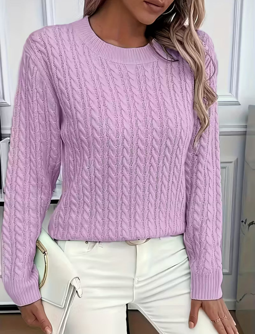 Damen Kurz geschnittener Zopfmuster-Strickpullover mit Rundhalsausschnitt EB