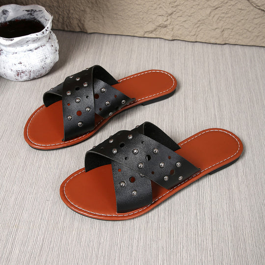 Damen Riemensandalen mit glänzenden Nieten und komfortabler Fußbettgestaltung EB