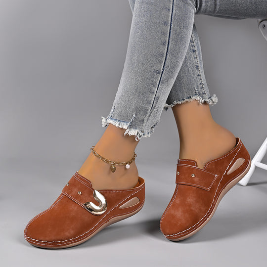 Damen bequeme und modische Clogs mit eleganten Akzenten EB