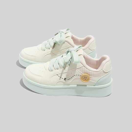 Damen Modische Freizeitschuhe mit einzigartigen Knopf-Details EB