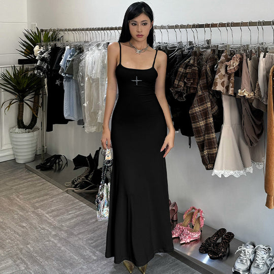 Damen Elegantes Maxikleid mit verstellbaren Trägern und Paillettenverzierung EB