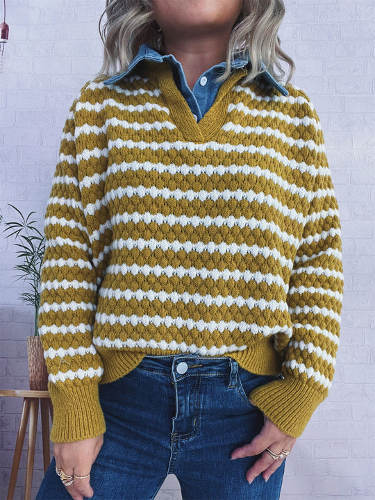 Damen Strickpullover mit tiefem V-Ausschnitt und markantem Streifenmuster EB