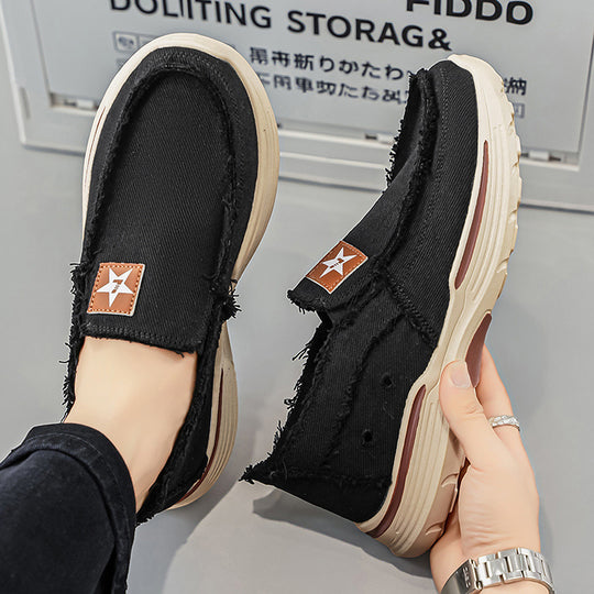 Damen Bequeme Slip-On Sneaker mit texturierter Oberfläche und flexiblem Sohlenprofil EB