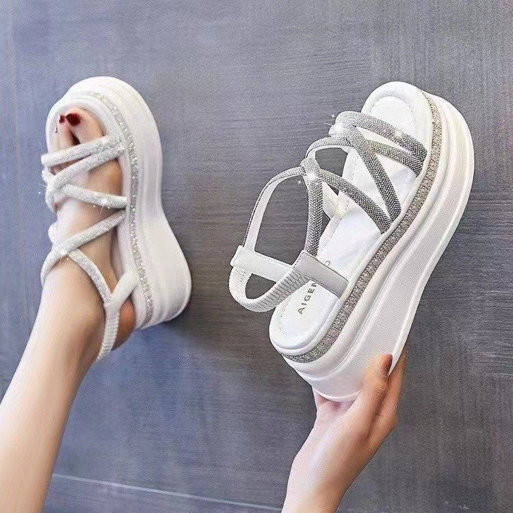Damen Glamouröse Plateau-Sandalen mit verzierter Riemchenführung EB