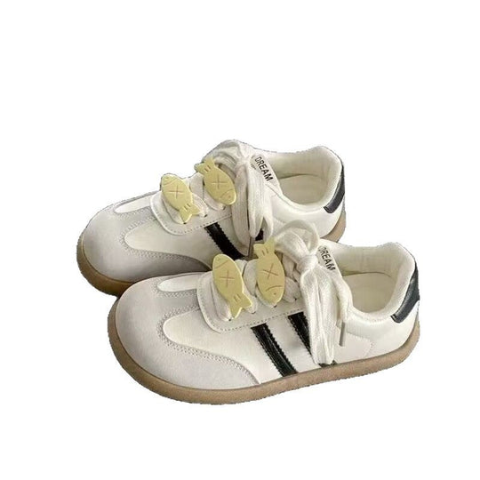 Damen Sneaker mit verspieltem Fischauschnitt und weichem Obermaterial EB